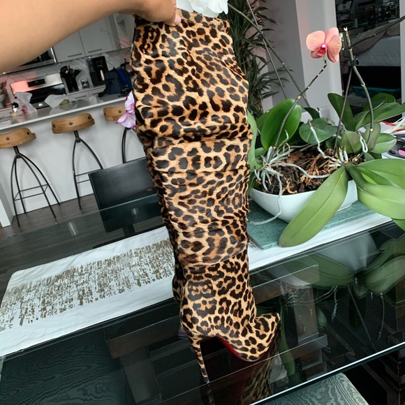 ❌SOLD❌Christian Louboutin Botta animal print boot - Picture 5 of 8